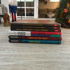 Minecraft Kids 7 Book Set